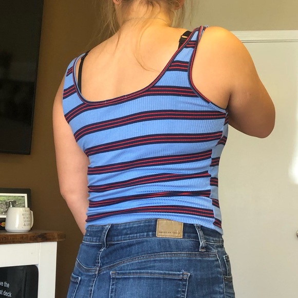 Blue red striped cropped tank top - Picture 2 of 2